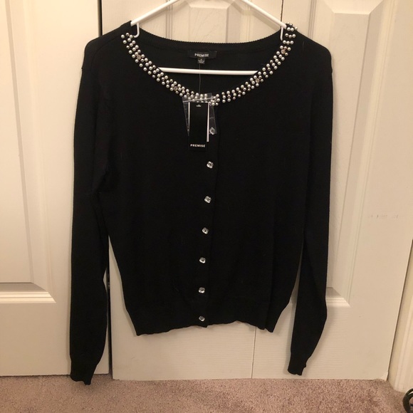 Black cardigan sweater - Picture 1 of 1
